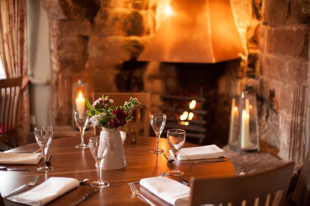 Pollards Inn Willaston  Eksteriør billede